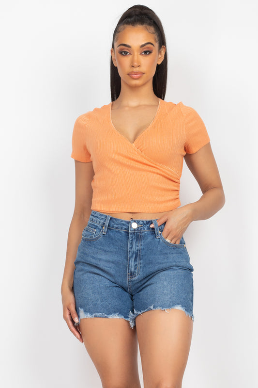 Short-sleeve V-neck Crop Top - Supreme Deals